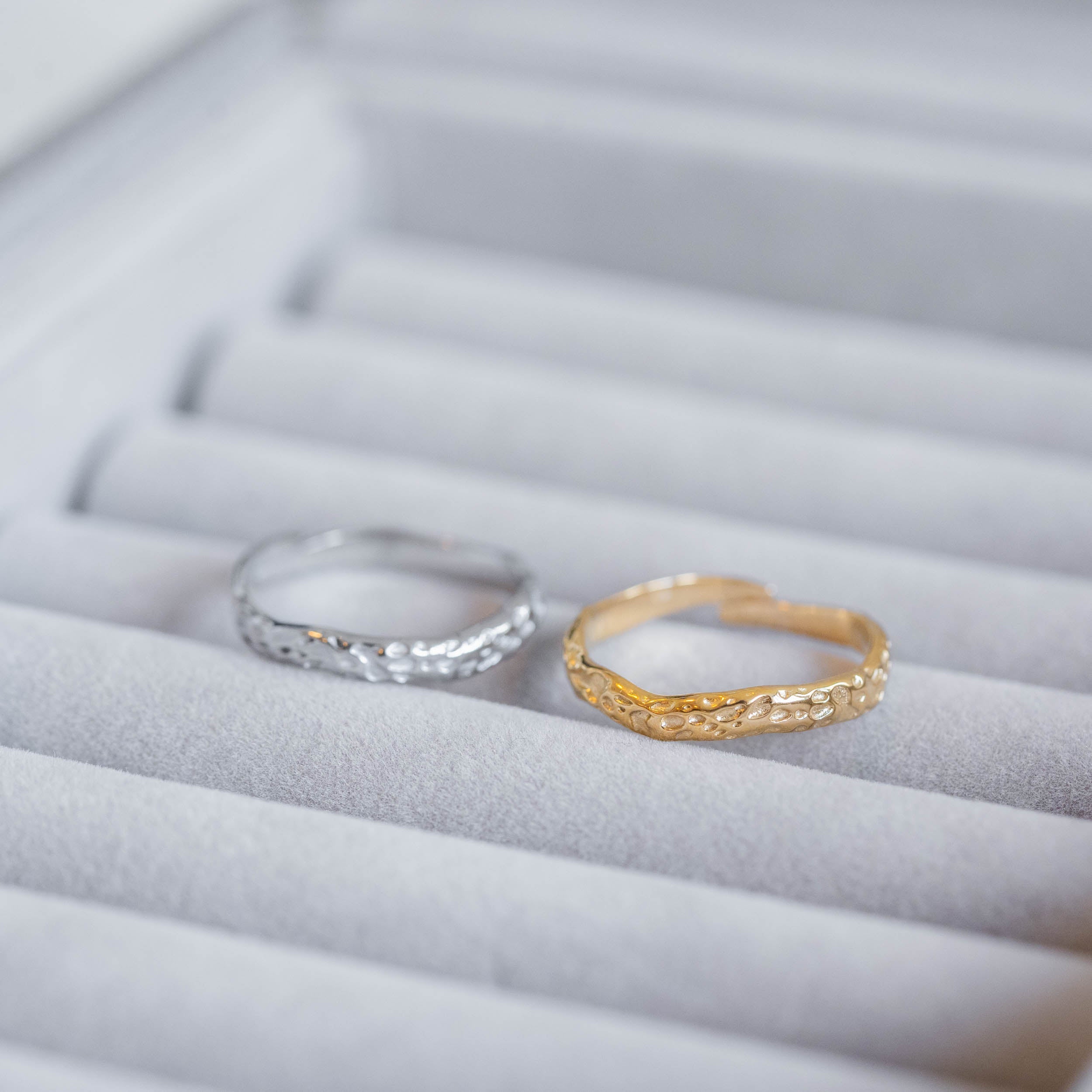 MOON WAVES VERSTELBARE RING