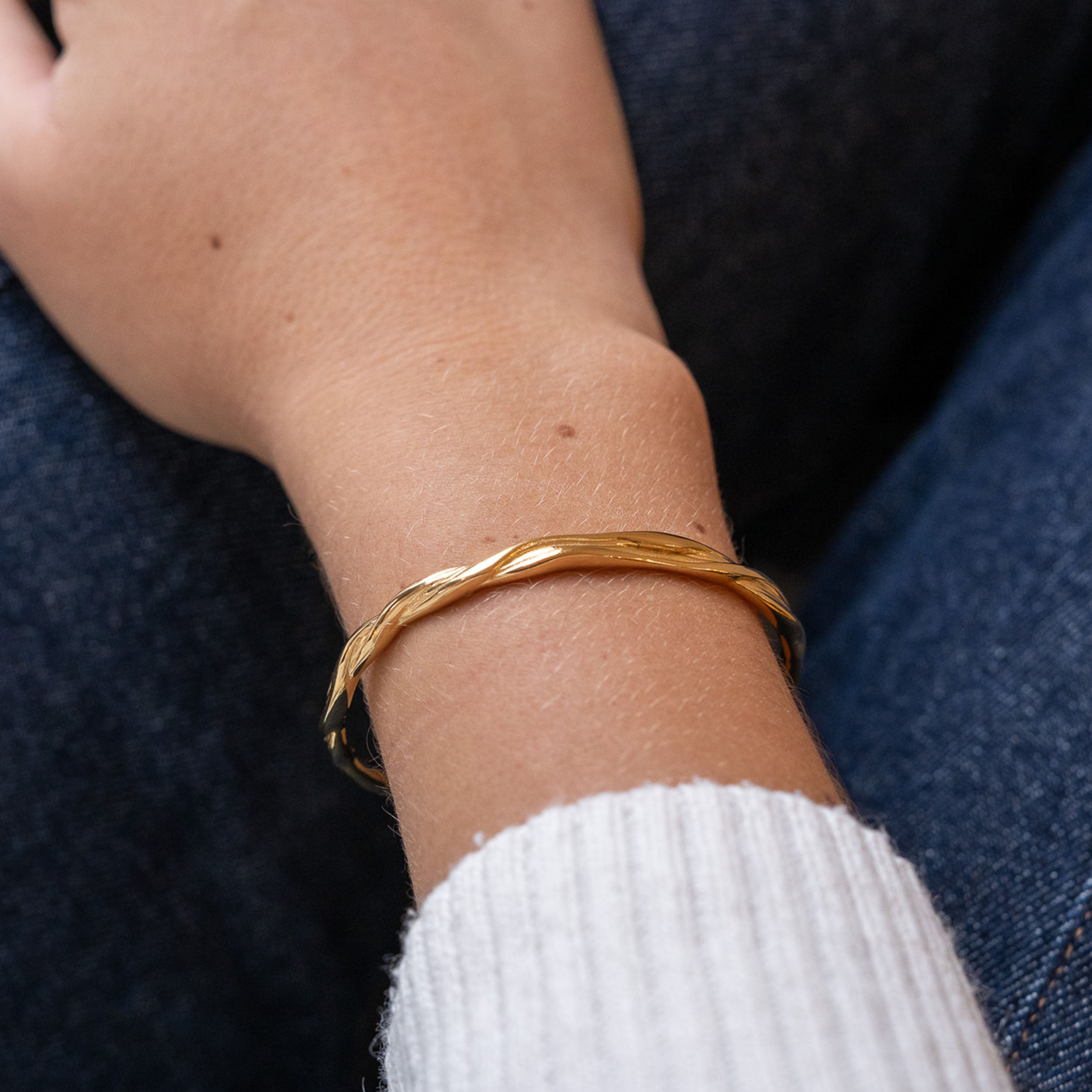 TWIST VERSTELBARE ARMBAND