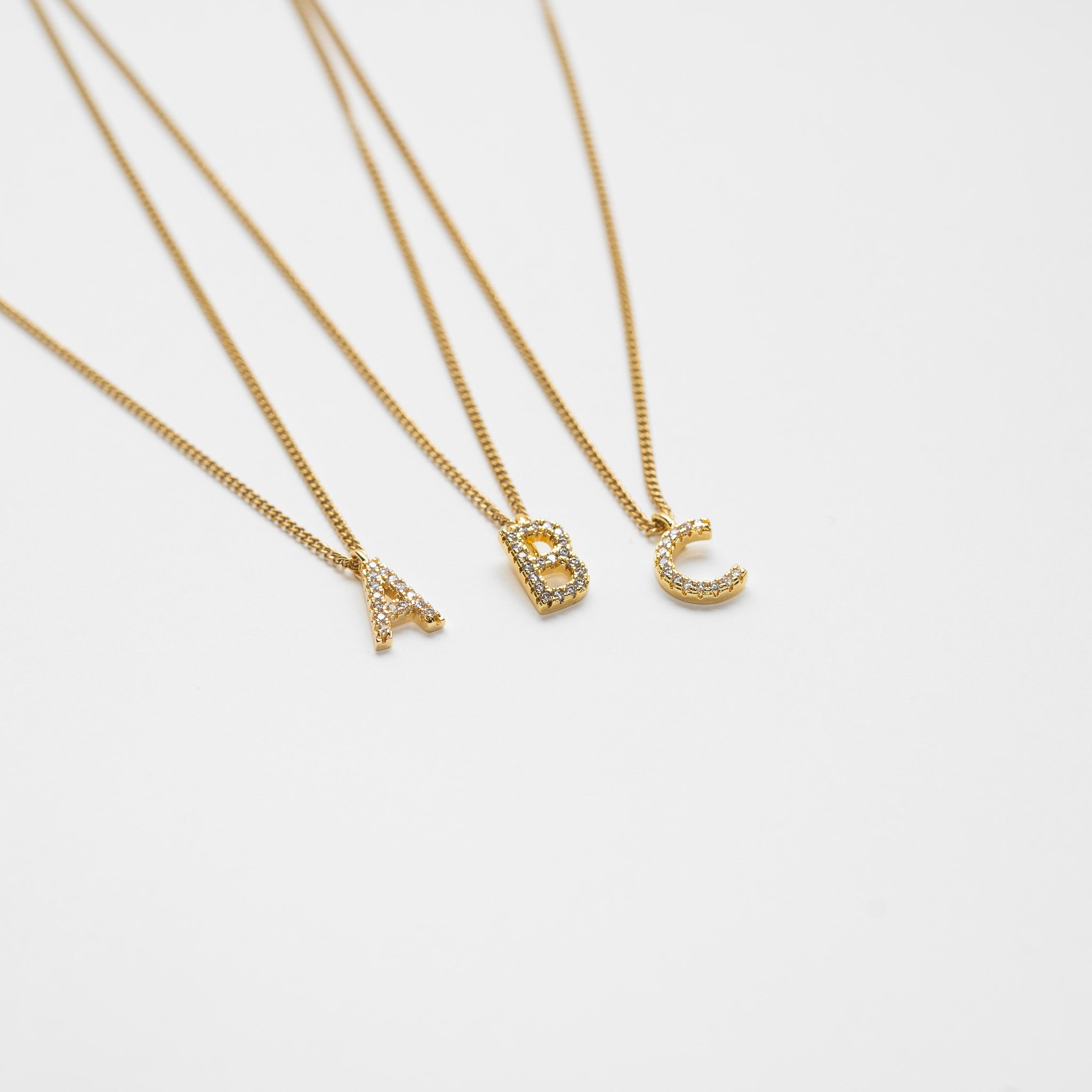 LETTER KETTING MET ZIRCONIA - VERGULD