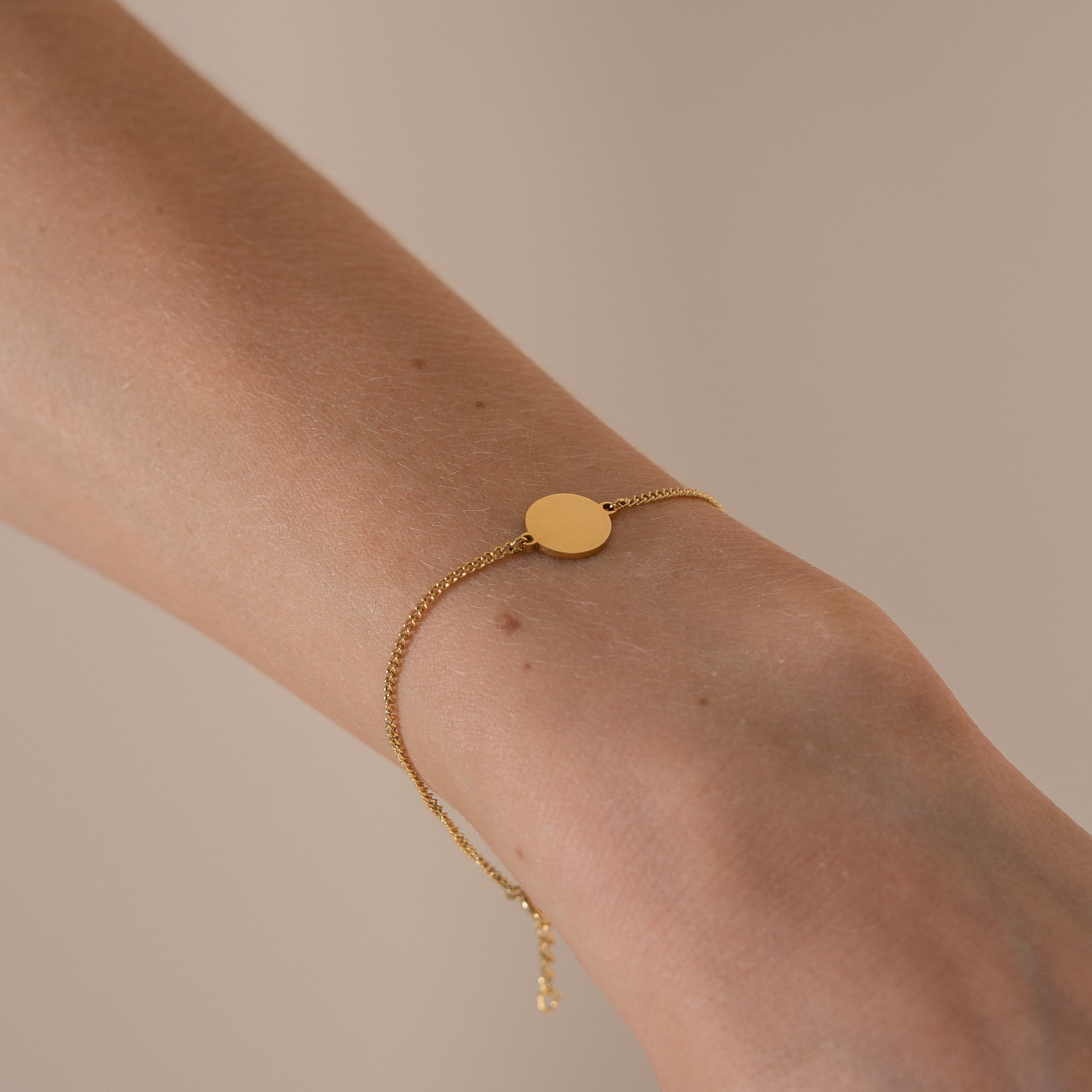 COIN ARMBAND - VERGULD