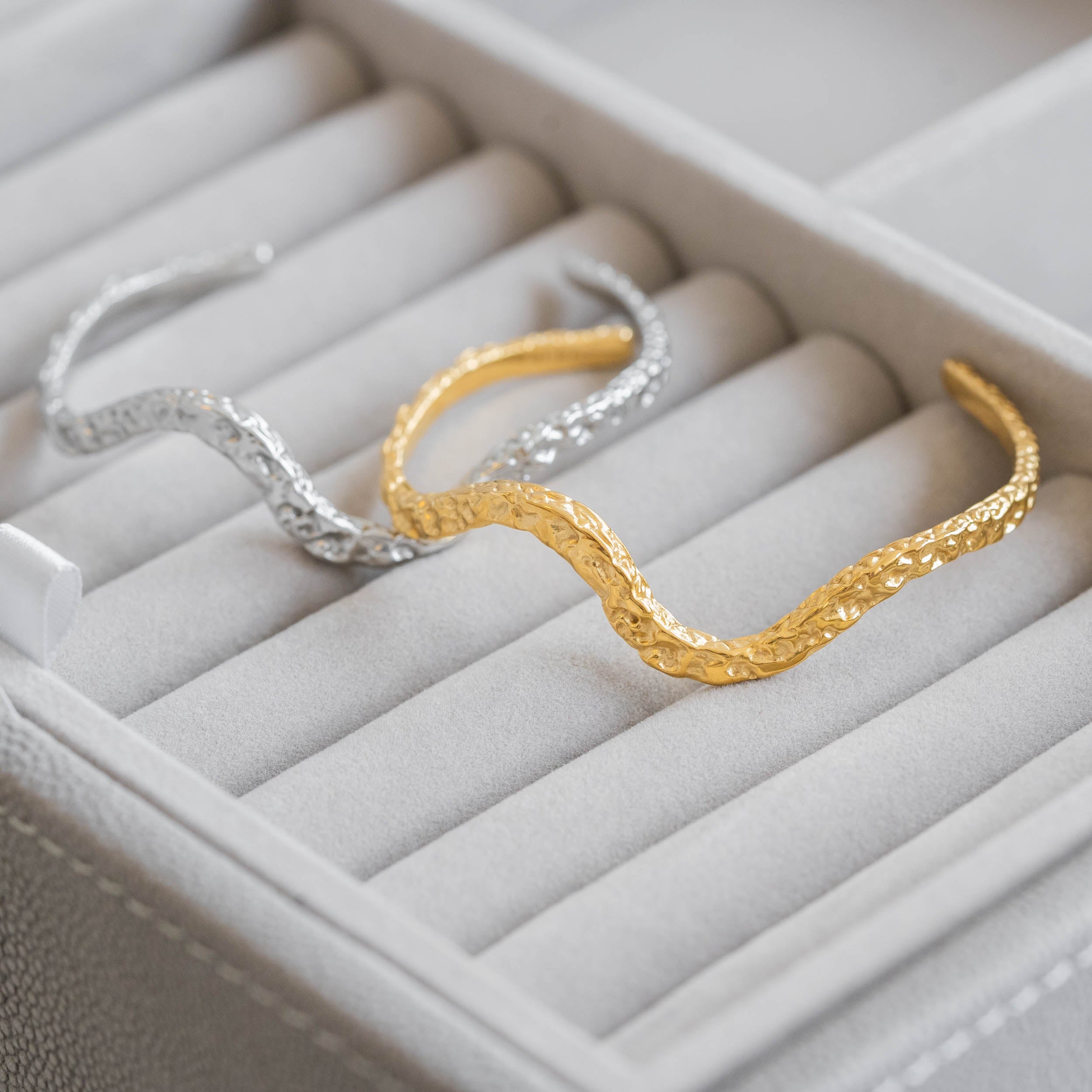 WAVES MOON VERSTELBARE ARMBAND